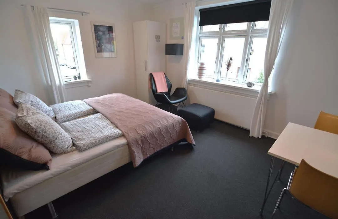 Billesgade Rooms-1
